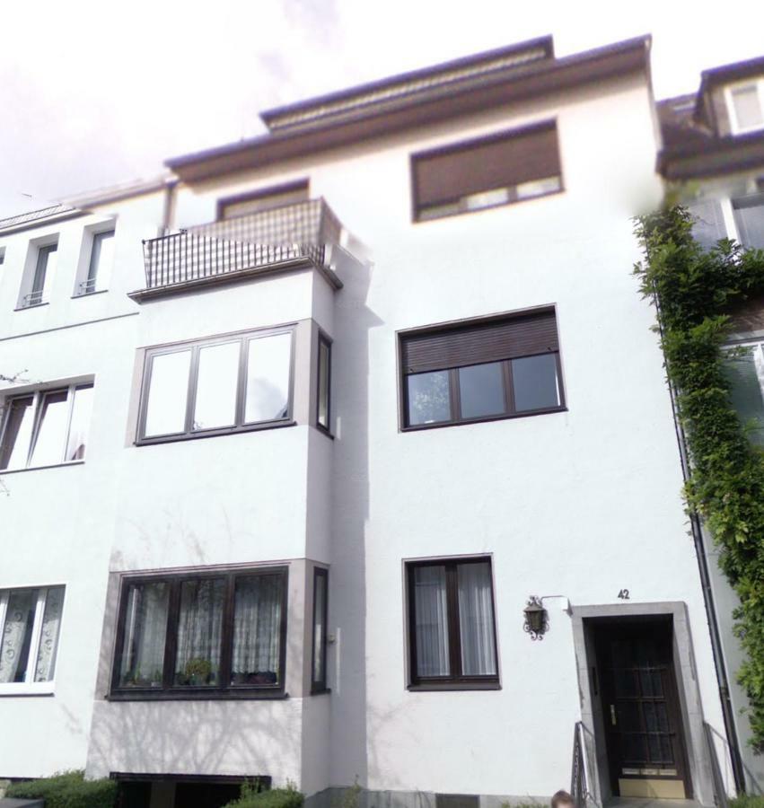 Messe Ferienwohnung Duesseldorf Oberkassel Εξωτερικό φωτογραφία